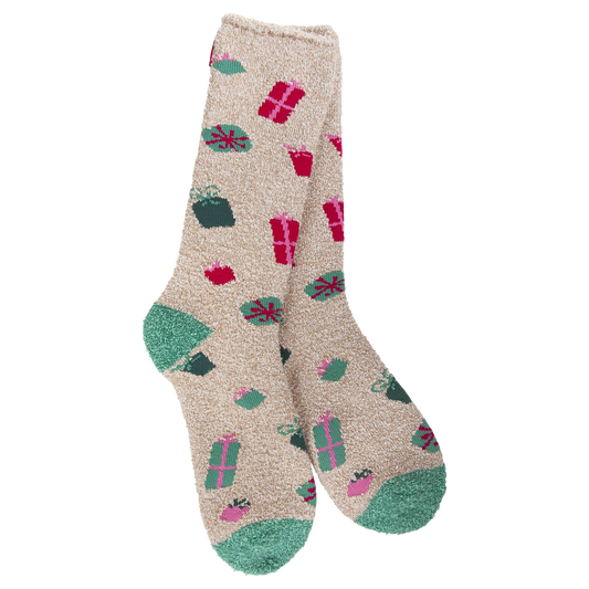 Gift Box Holiday Cozy Crew